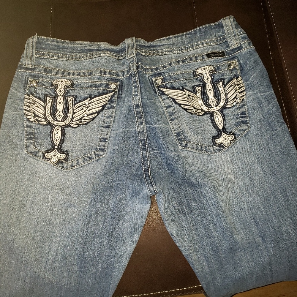 Jeans